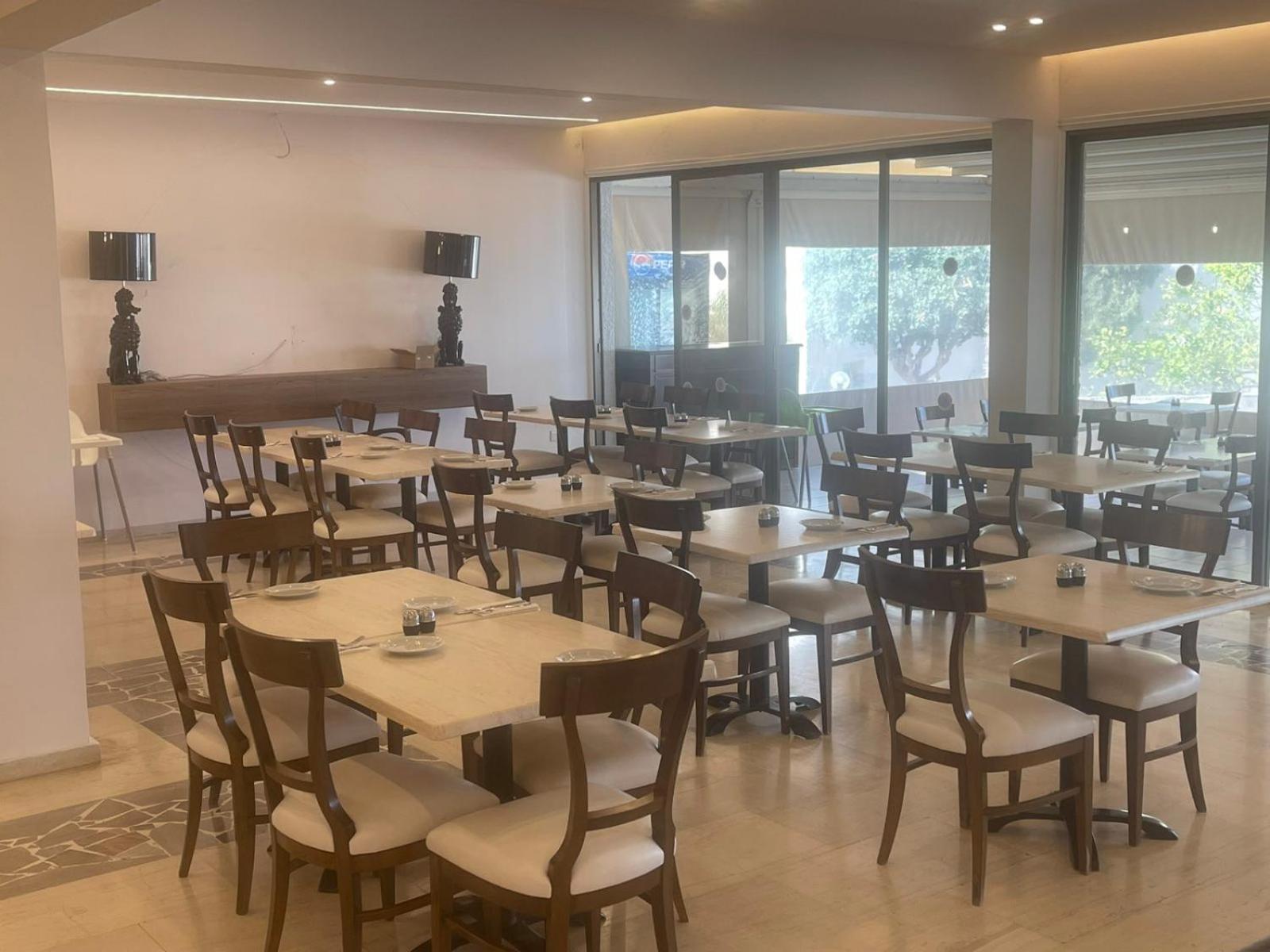 Penelope Beach Hotel Apts プロタラス エクステリア 写真